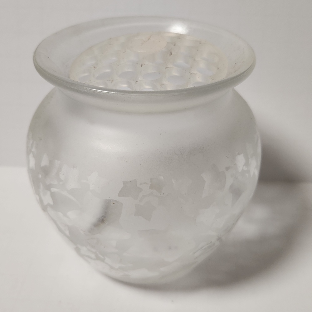 Small Frosted Glass Vase with Leaf Design